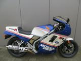 Honda VF 1000 R - HONDA VF 1000