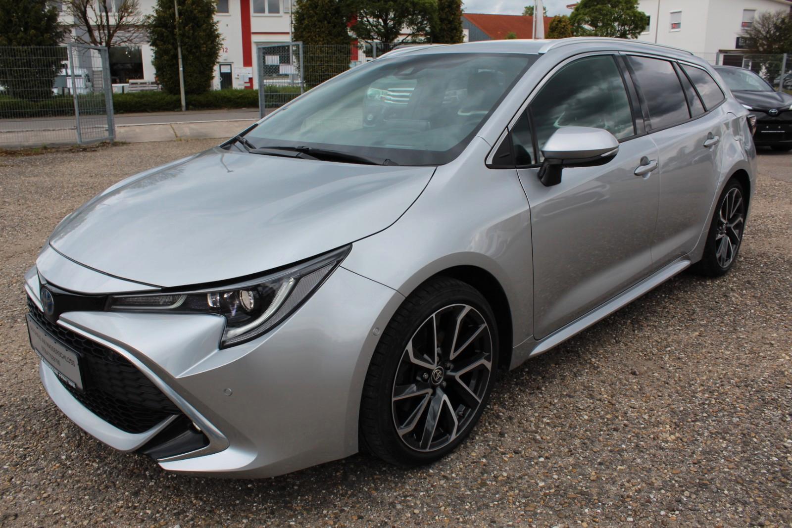 Toyota Corolla Sports Hybrid Lounge 2.0*AHK*HUD*JBL*ACC