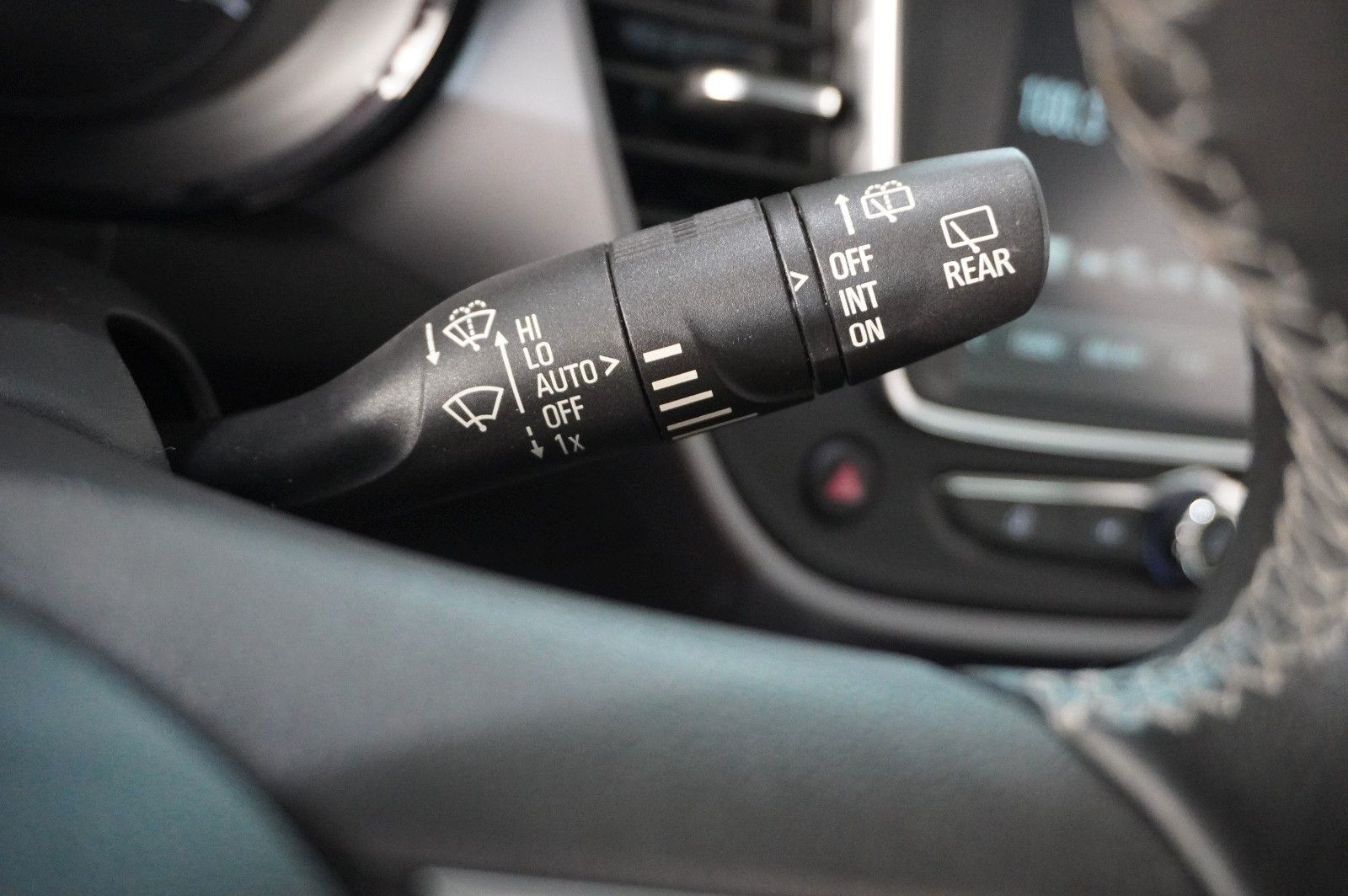 Fahrzeugabbildung Opel Crossland (X) 1.2 EDITION NAVI/LED/TEMP./DAB+
