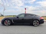 Porsche Panamera Turbo Executive Kühlschrank,Standheizun - Porsche Gebrauchtwagen in Wilhelmshaven