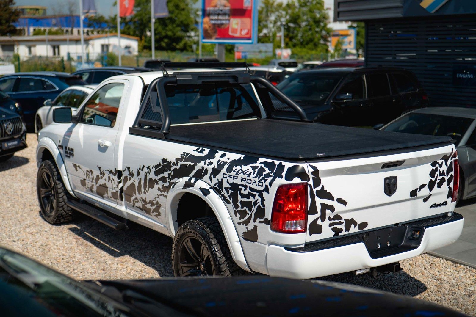 Fahrzeugabbildung Dodge RAM 5.7 V8 HEMI 4x4 SingleCab MAXI LONGBED *LED*