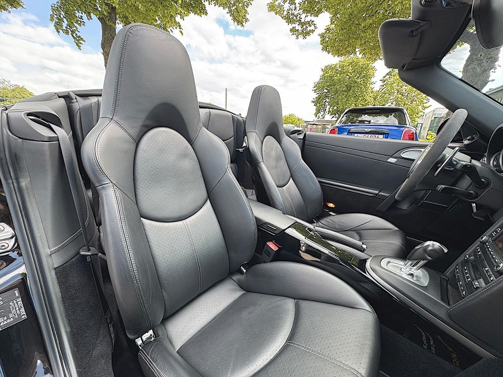 Fahrzeugabbildung Porsche 997.2 911 Carrera Black Edition Cabrio Chrono+