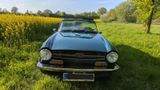 Triumph TR6 in klassischem Grün - Triumph TR6 von privat