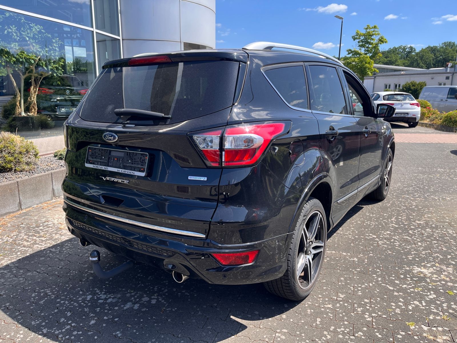 Fahrzeugabbildung Ford Kuga Vignale AWD AHK ACC * BEDINGT FAHRBEREIT