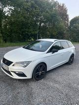 Cupra Seat Leon Cupra ST 300 4Drive DSG  - Cupra Leon
