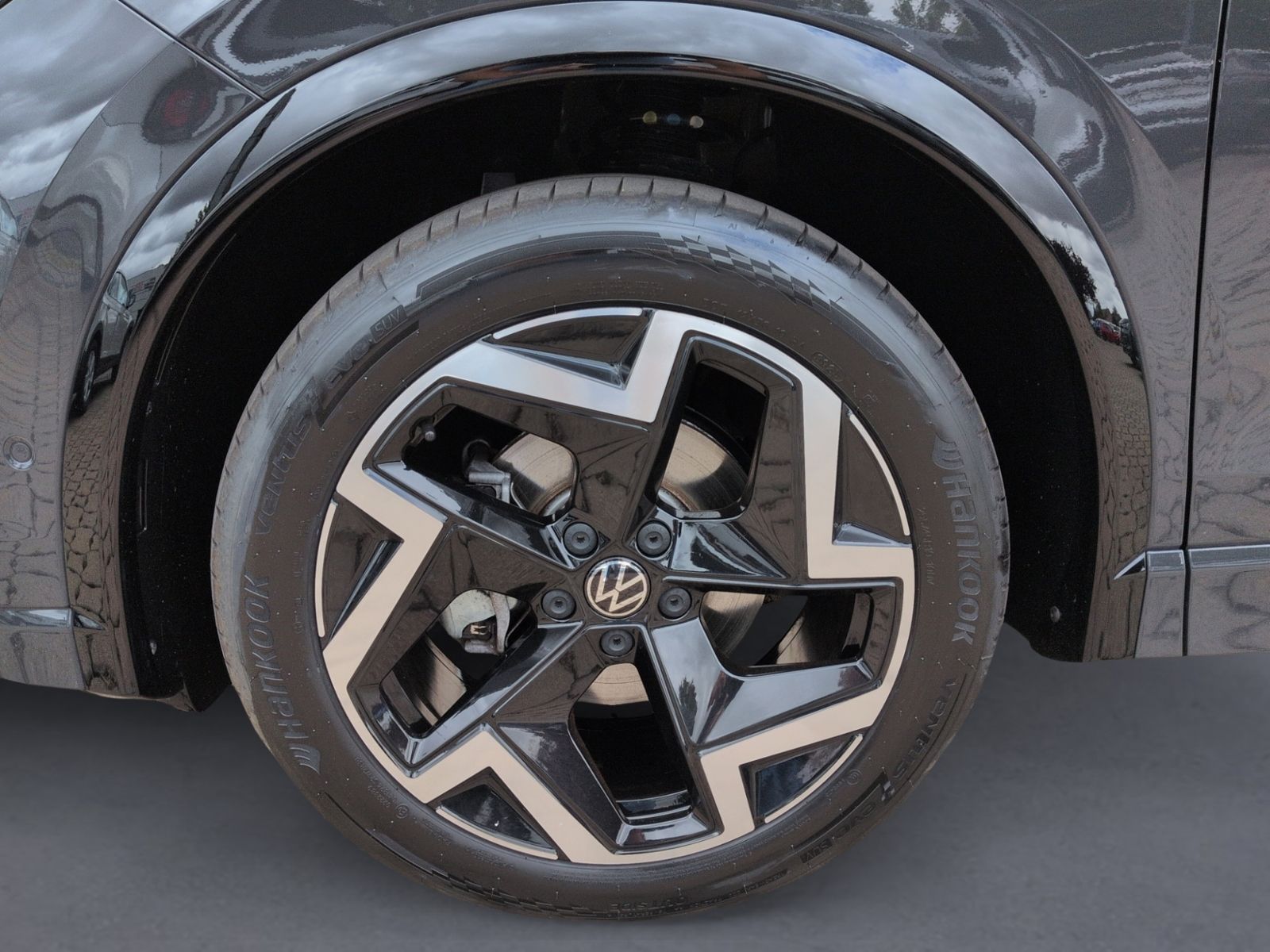 Tiguan R-Line 1.5 eTSI DSG KLIMA LED ALU