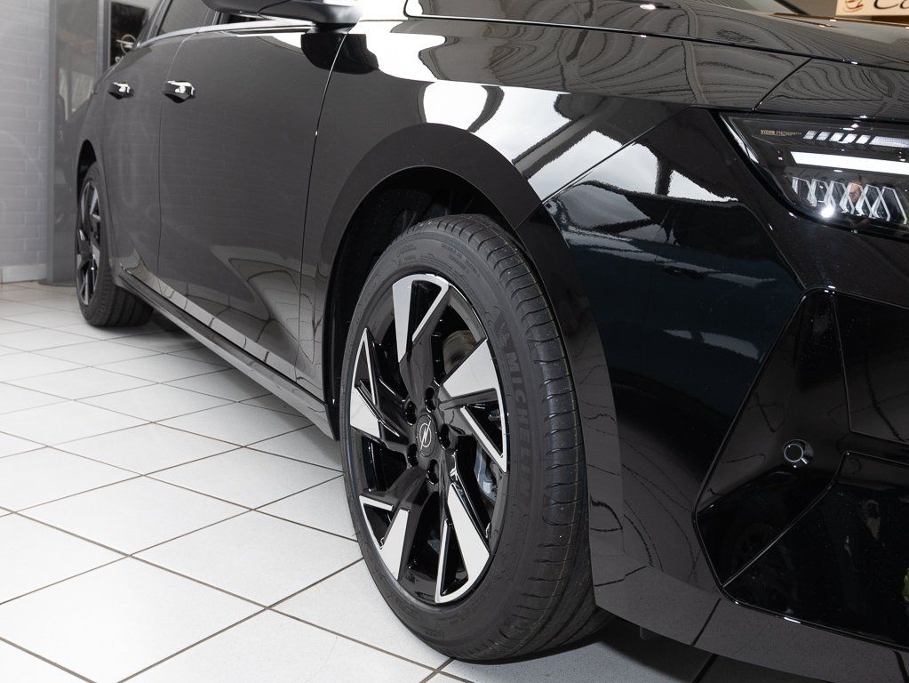 Opel Astra 5-Türer GS Hybrid Klima+AHK+AT+Kamera imagem 2