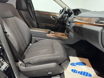 Mercedes E 200 - 8
