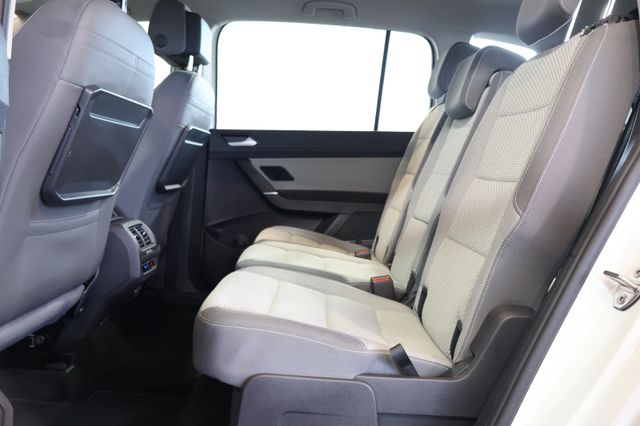 Volkswagen Touran Comfortl. 1.5 TSI AID+ACC+CARPLAY+7 SITZE