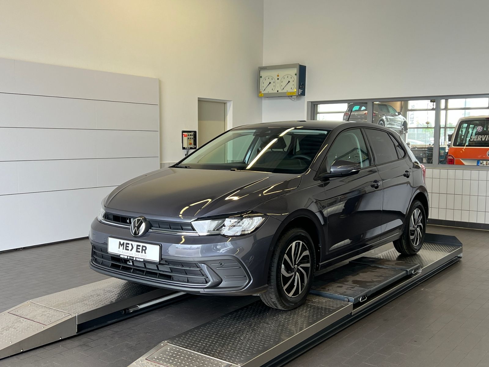 Fahrzeugabbildung Volkswagen Polo Life 1.0 TSI *LED,ACC,Ready2Discover,Kamera