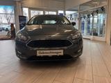 Ford Focus Cool&Connect+AHK+PDC+CD+NSW+WinterPaket+LM - Ford Focus: Connect