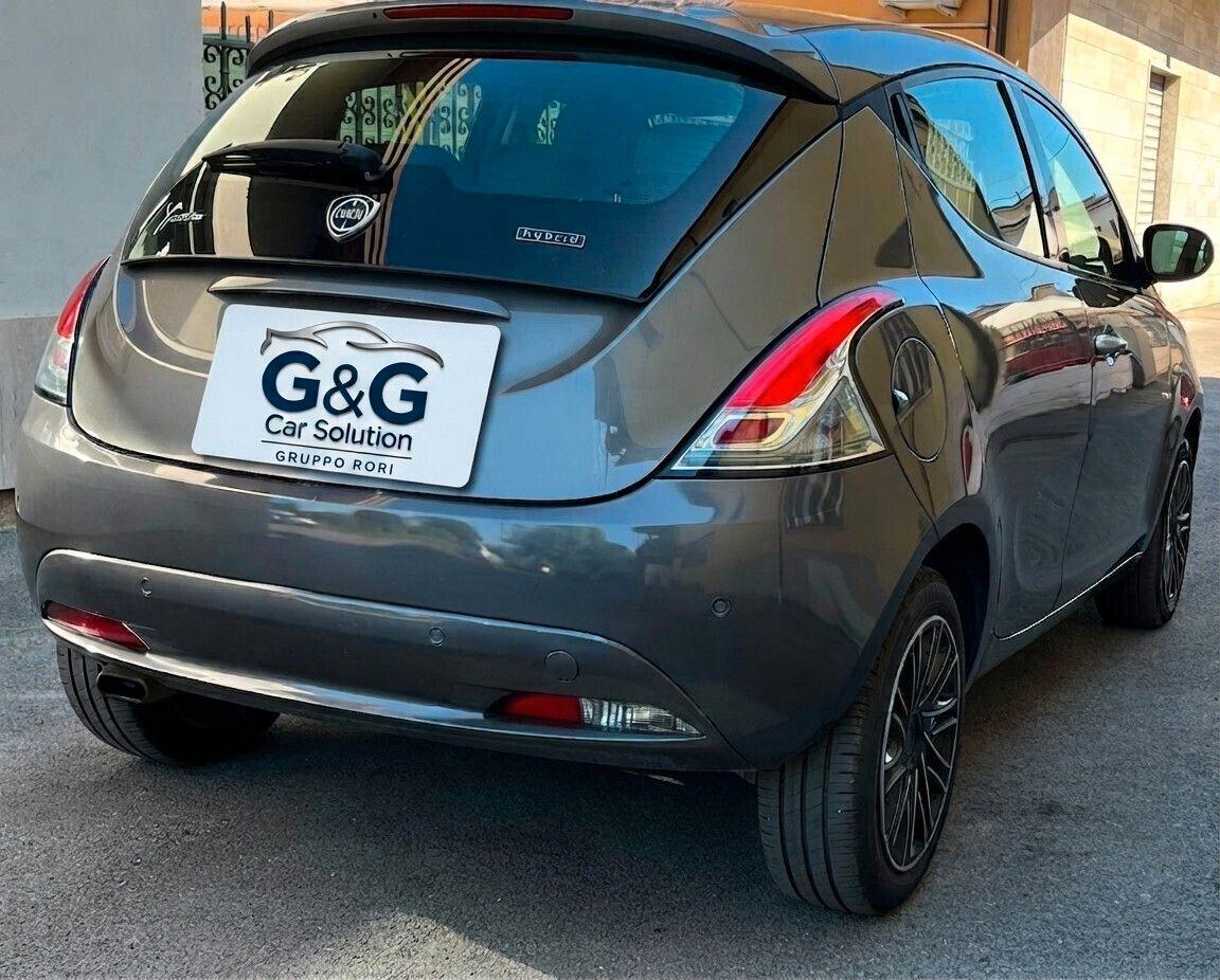 Lancia Ypsilon 1.0 Hybrid Gold - 2022.