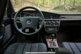 Mercedes-Benz 190e - Mercedes-Benz 190 aus 1989: 190e
