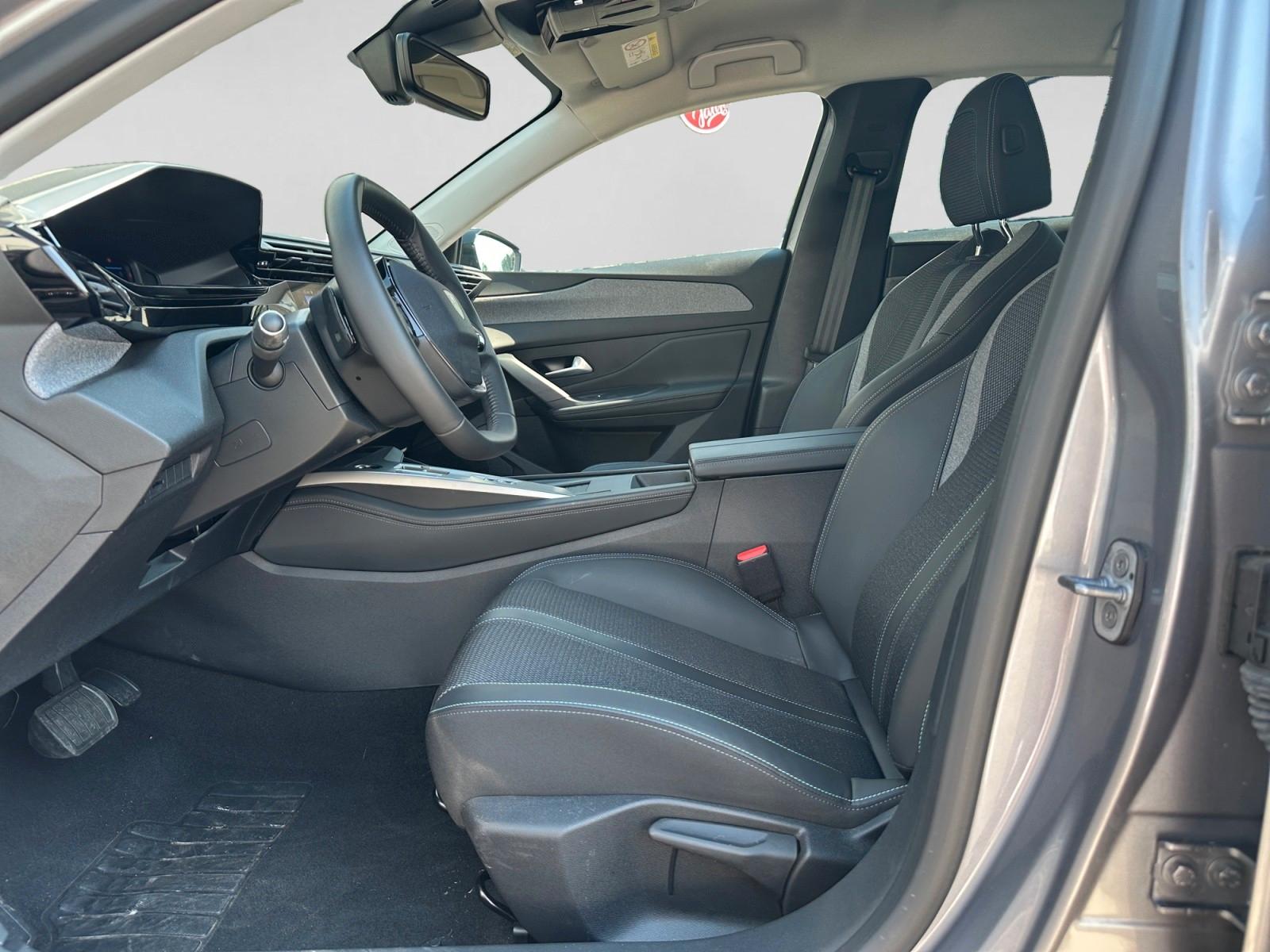 Peugeot 308 SW AllurePack*NAVI*KEYLESS*RÜCKFAHRKAM*APPLE