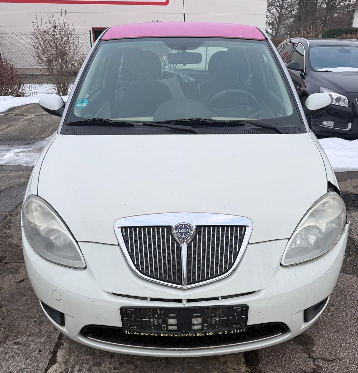 Lancia 1.4 Automatik/Klima/Alifelgen S+W Reifen