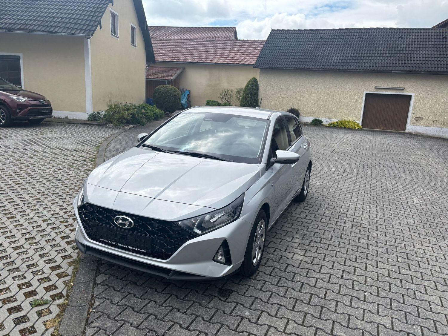 Hyundai i20 Select | Mild-Hybrid | Klima | Sitzh. | TÜV