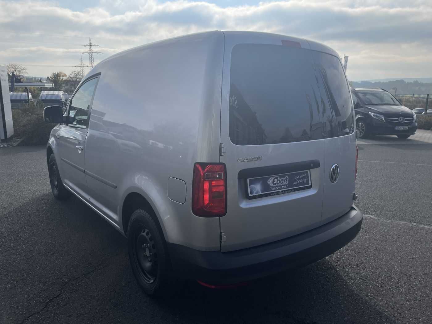 Fahrzeugabbildung Volkswagen Caddy 2.0 TDI Klima Navi SHZ Trennwand klappbar