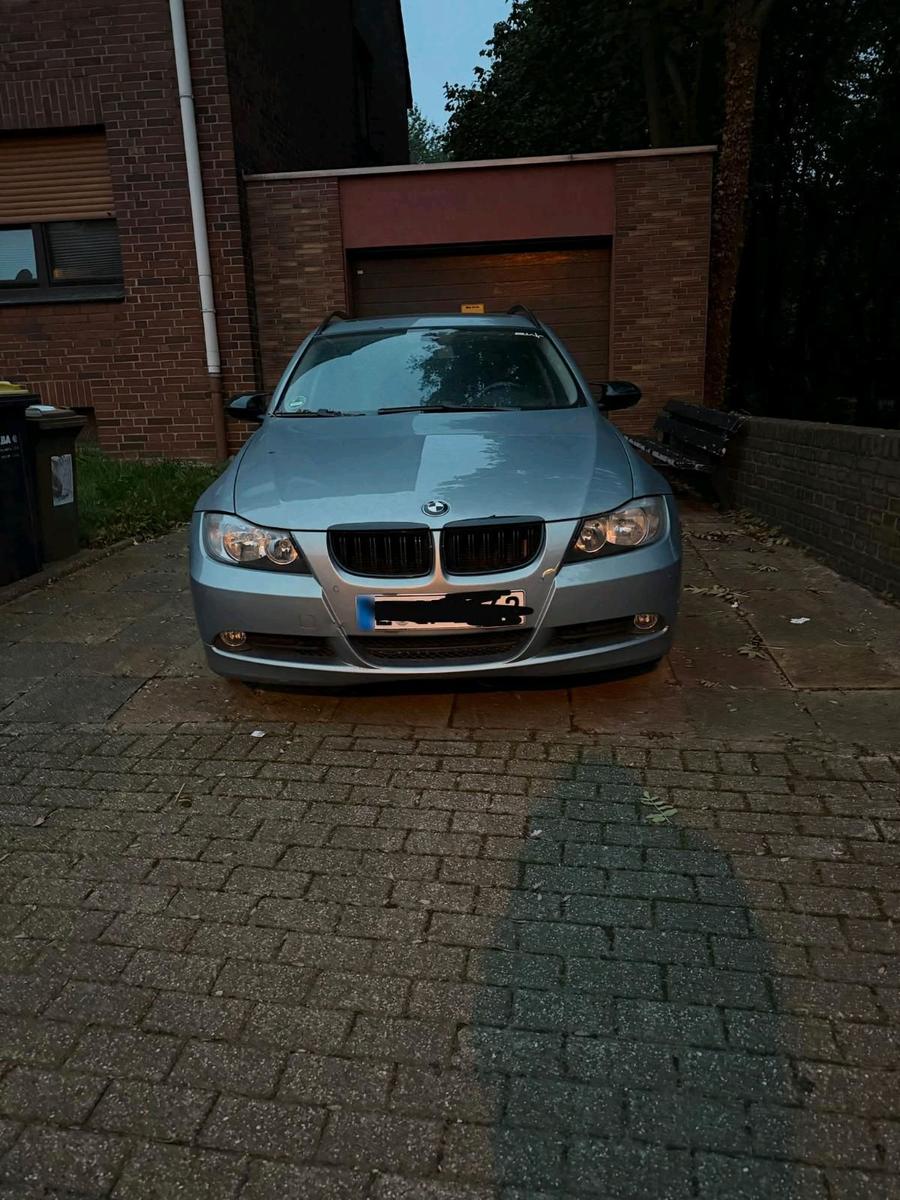 BMW 320 2006 — photo 5