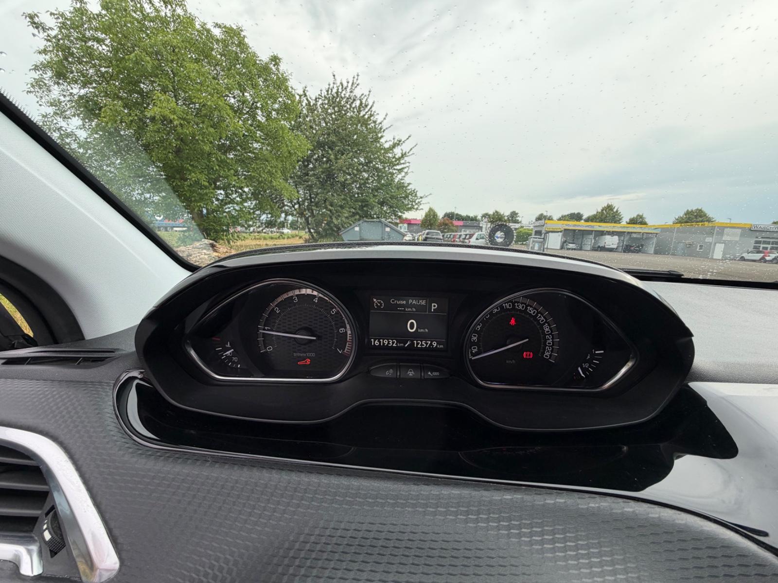 Peugeot 2008 GT-Line Edition PureTech 110 EAT6 GT-Li...