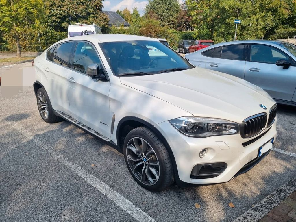 Image of BMW X6