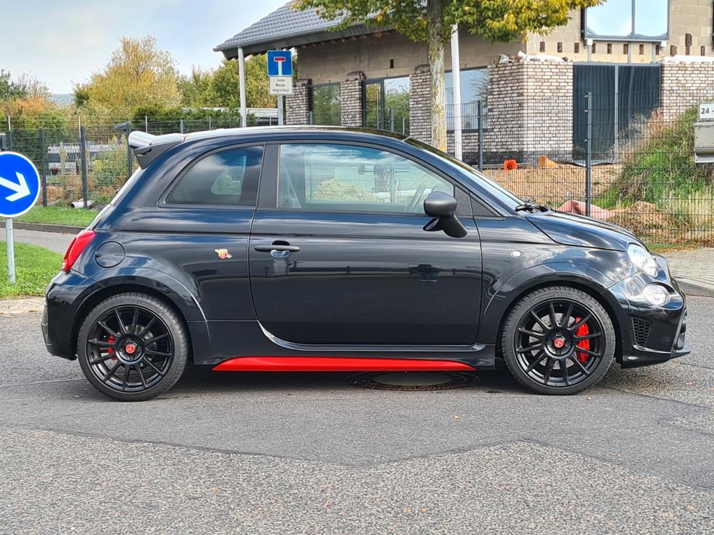 Abarth 695