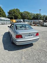 BMW 523i Auto 523i - BMW 523 aus 1996: 523i