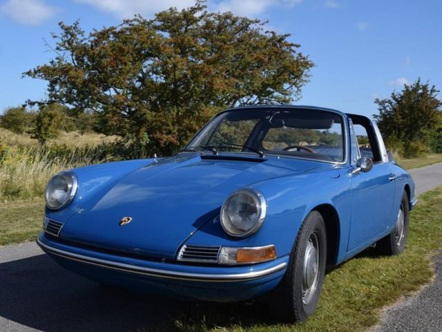 Porsche 912 Targa SWB softwindow One of 550 made