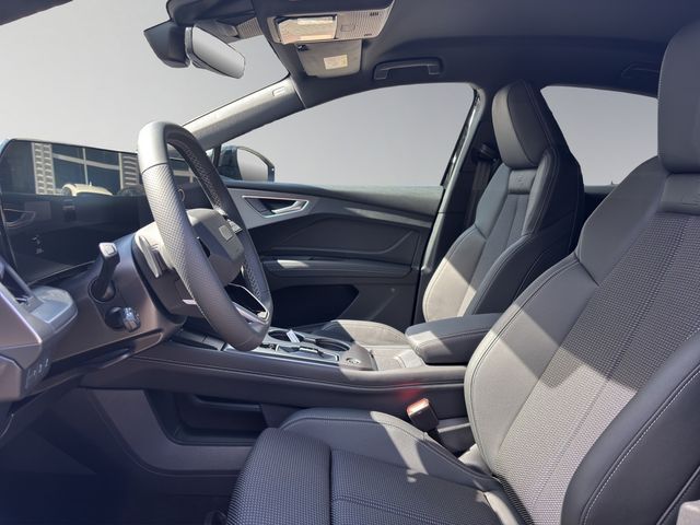 Q4 Sportback e-tron performance 210 kW