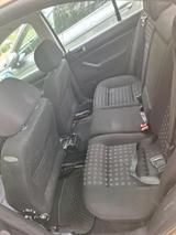Volkswagen Vw bora. 1.6 Benzin - Volkswagen Bora in Dresden