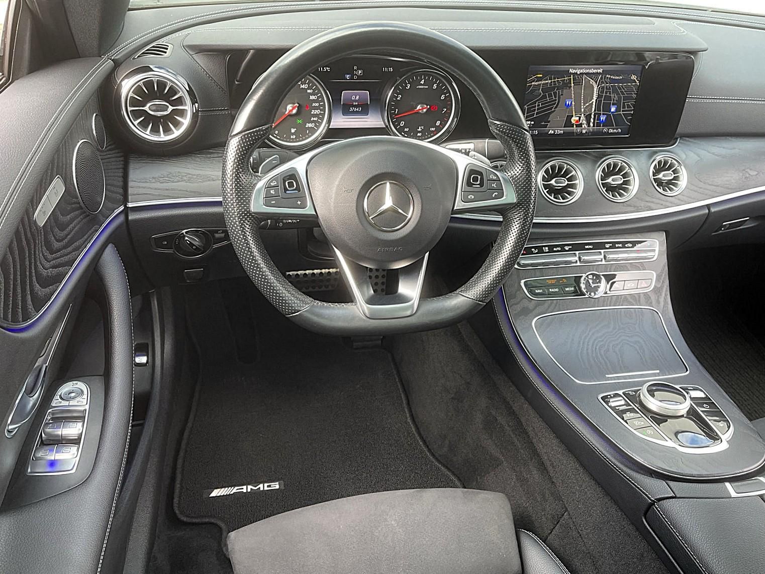Mercedes-Benz E 200 CGI Coupé 9G-Tronic AMG Line LED PANO NAVI foto 14