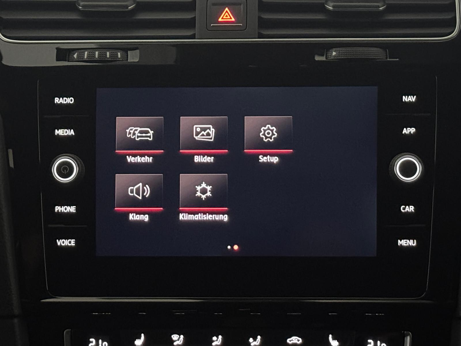 Volkswagen Golf GTI Matrix LED LFW ACC Navi Parkhilfen
