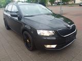 Skoda Octavia 2.0 TDI DSG Combi,AHK! Navi!Autom!