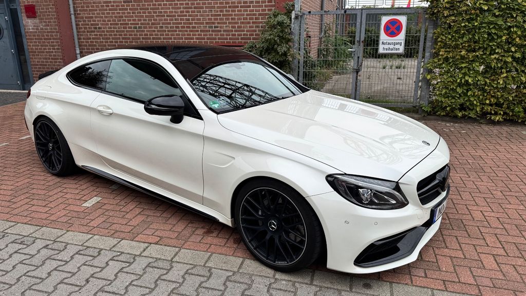 Image of Mercedes-Benz C 63 AMG