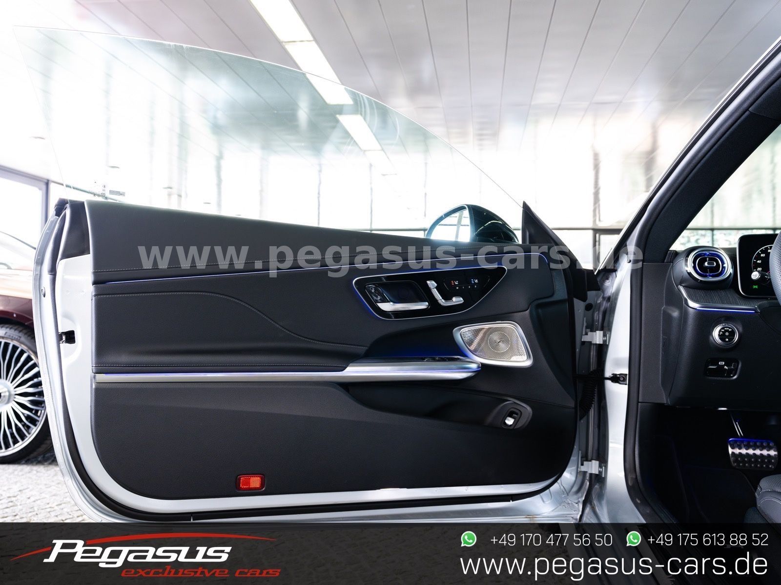 MERCEDES-BENZ CLE 200 - 27