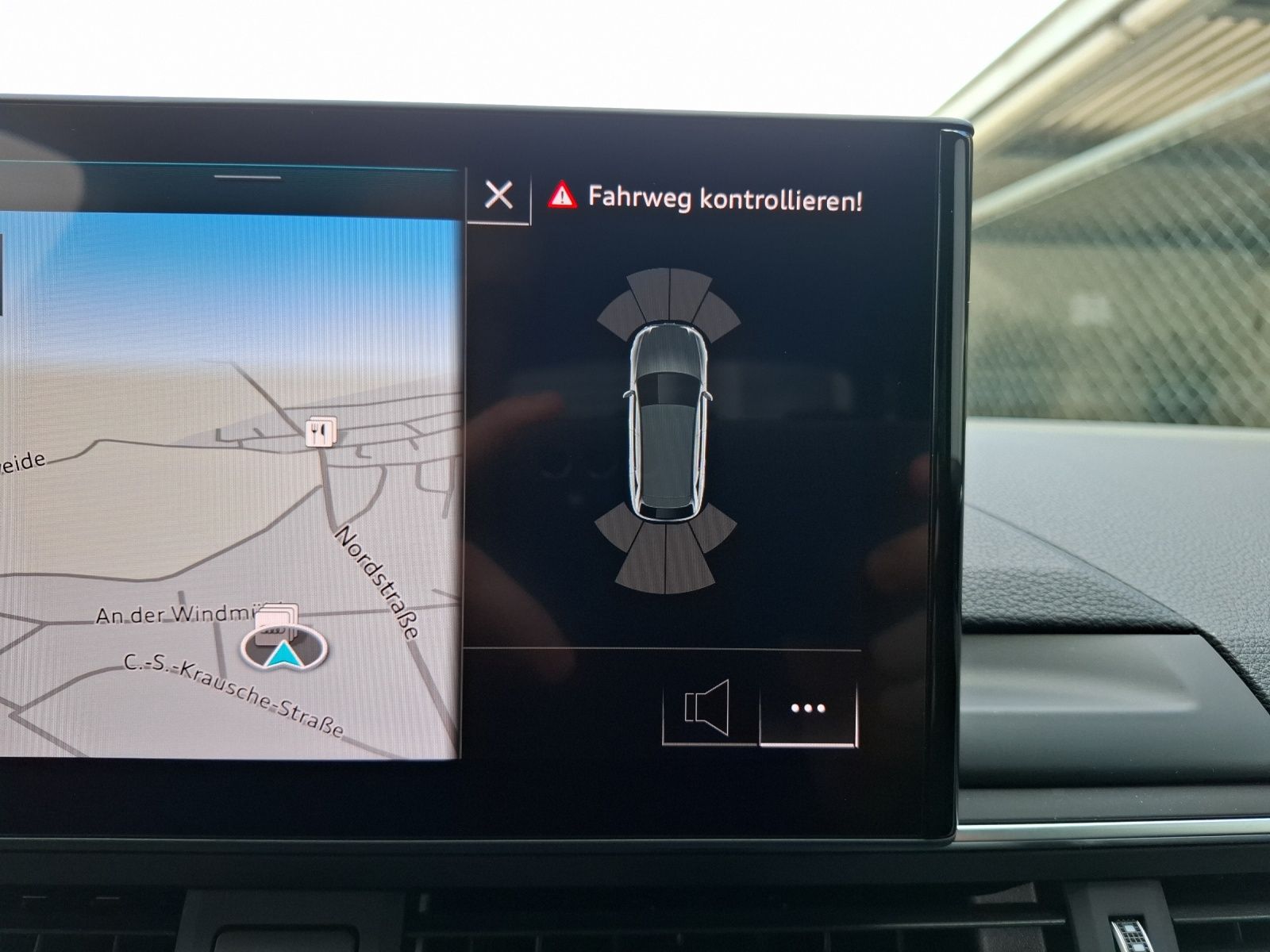 Fahrzeugabbildung Audi A4 Avant 35 TDI advanced S-tronic Navi AVC HUD B