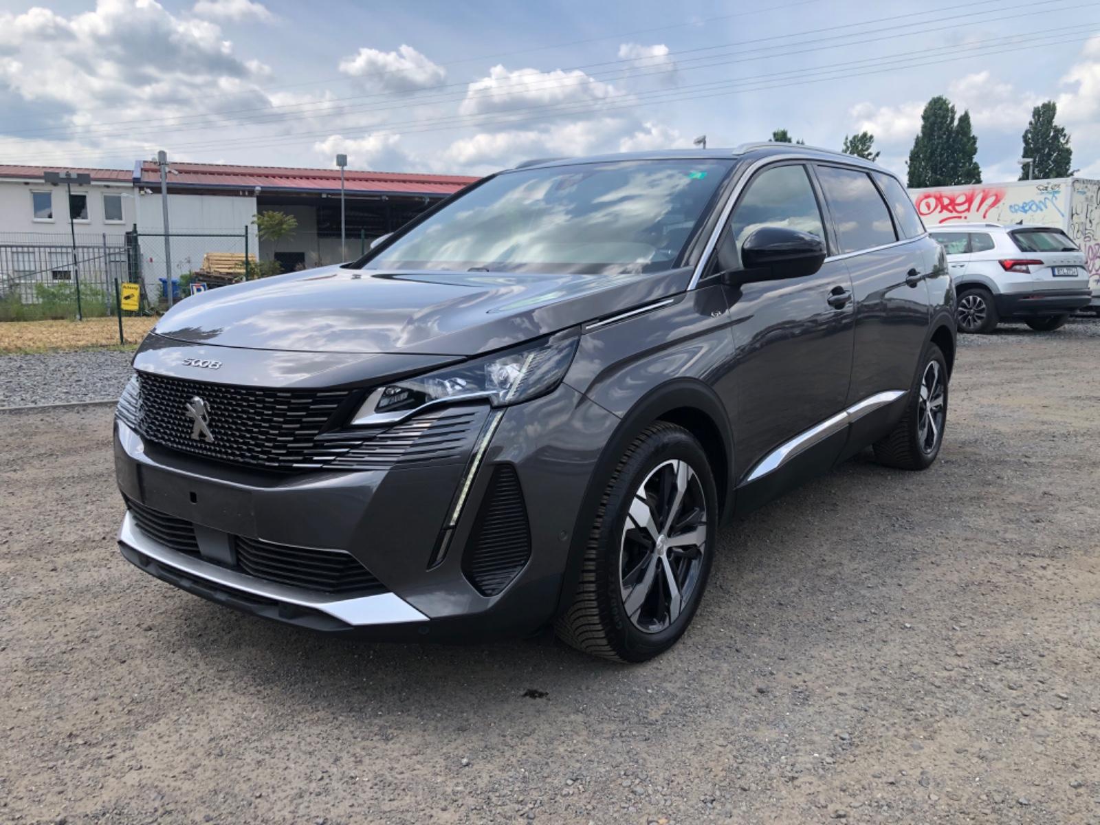 Peugeot 5008 GT  180Ps Panorama_Led_Navi_7Person