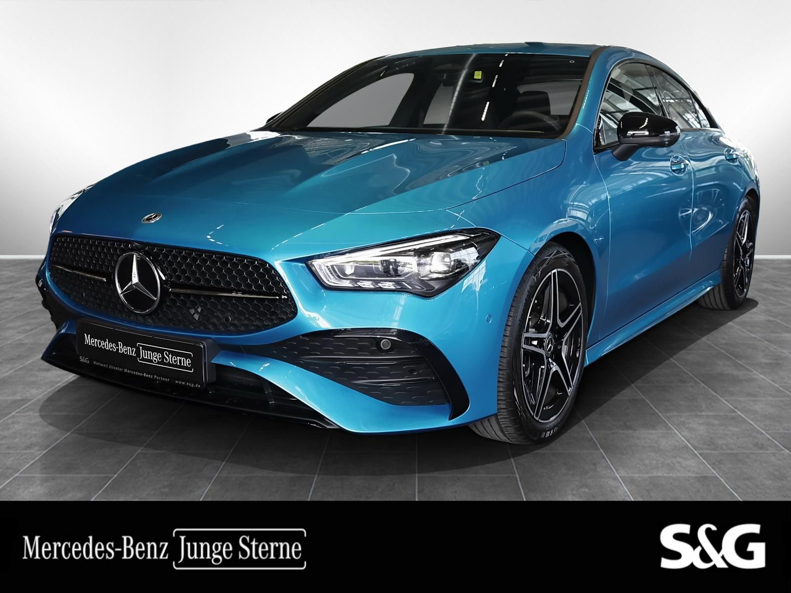 MERCEDES-BENZ CLA 200 d Coupé AMG DISTRO+MEMORY+KEYLESS+LED+18