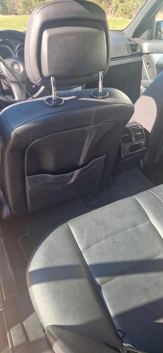 Mercedes-Benz  2009 — photo 10