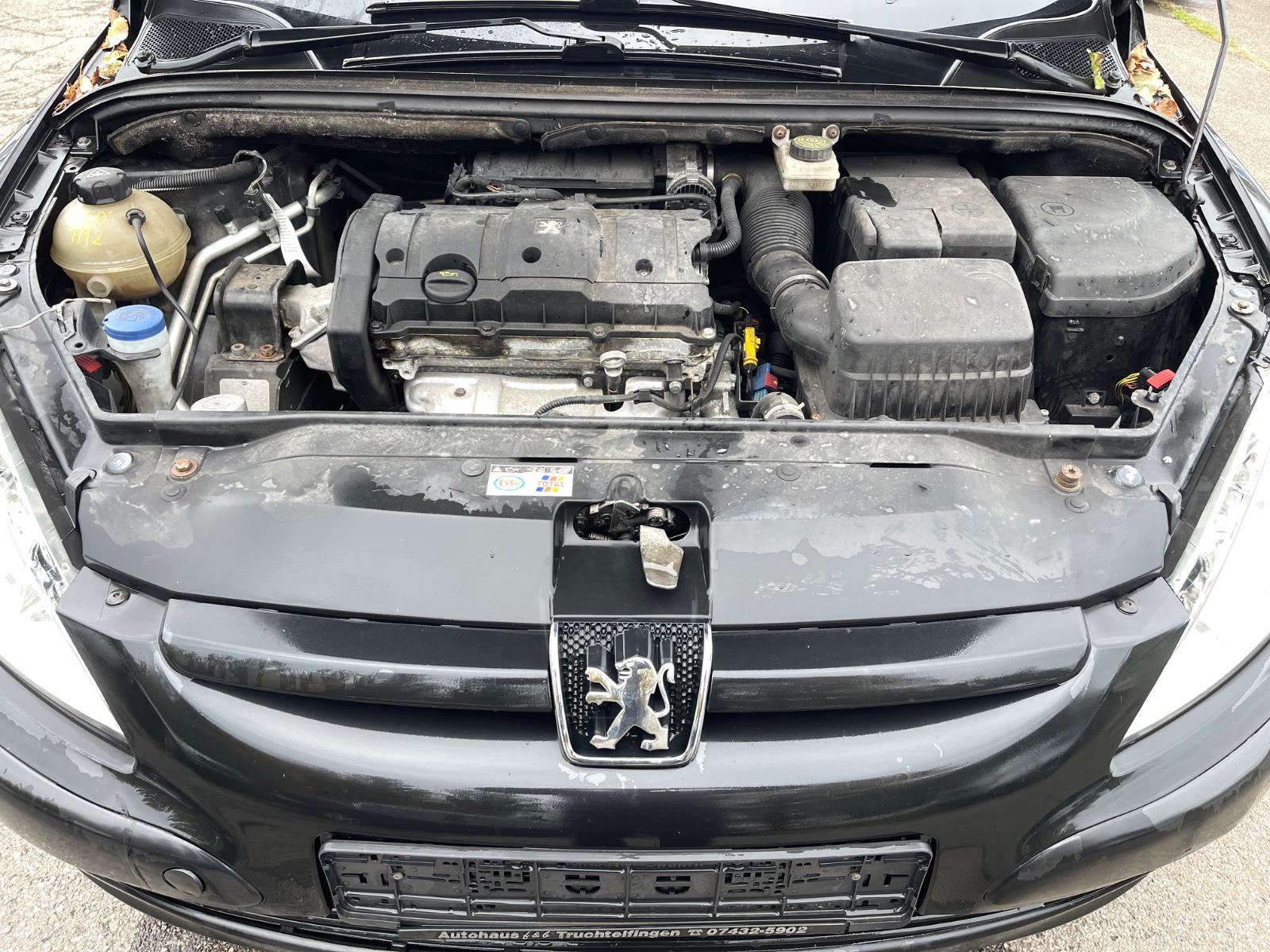 Peugeot 307 2004 — photo 15
