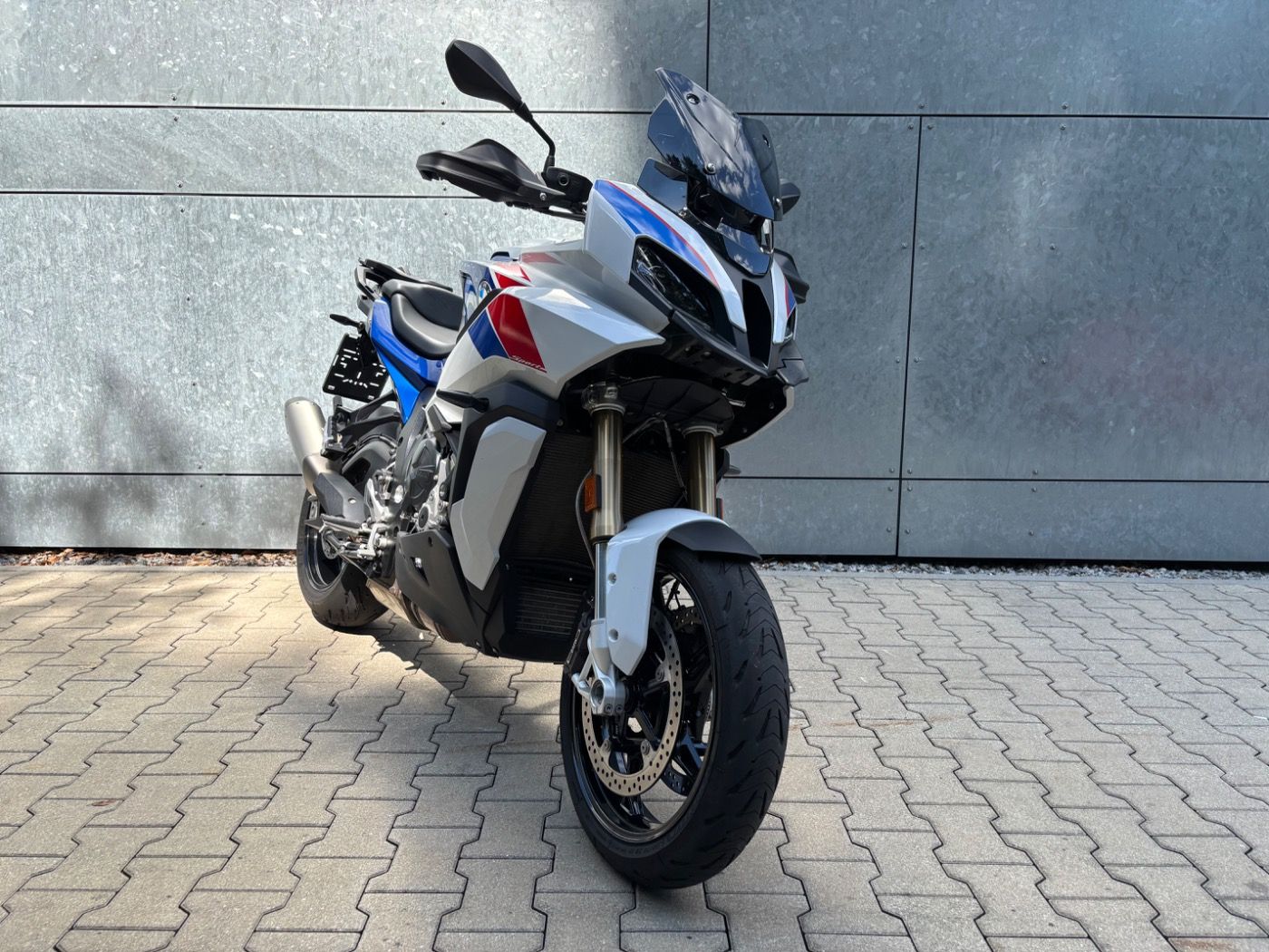 Fahrzeugabbildung BMW S 1000 XR Style Sport Touring u. Dynamikpaket