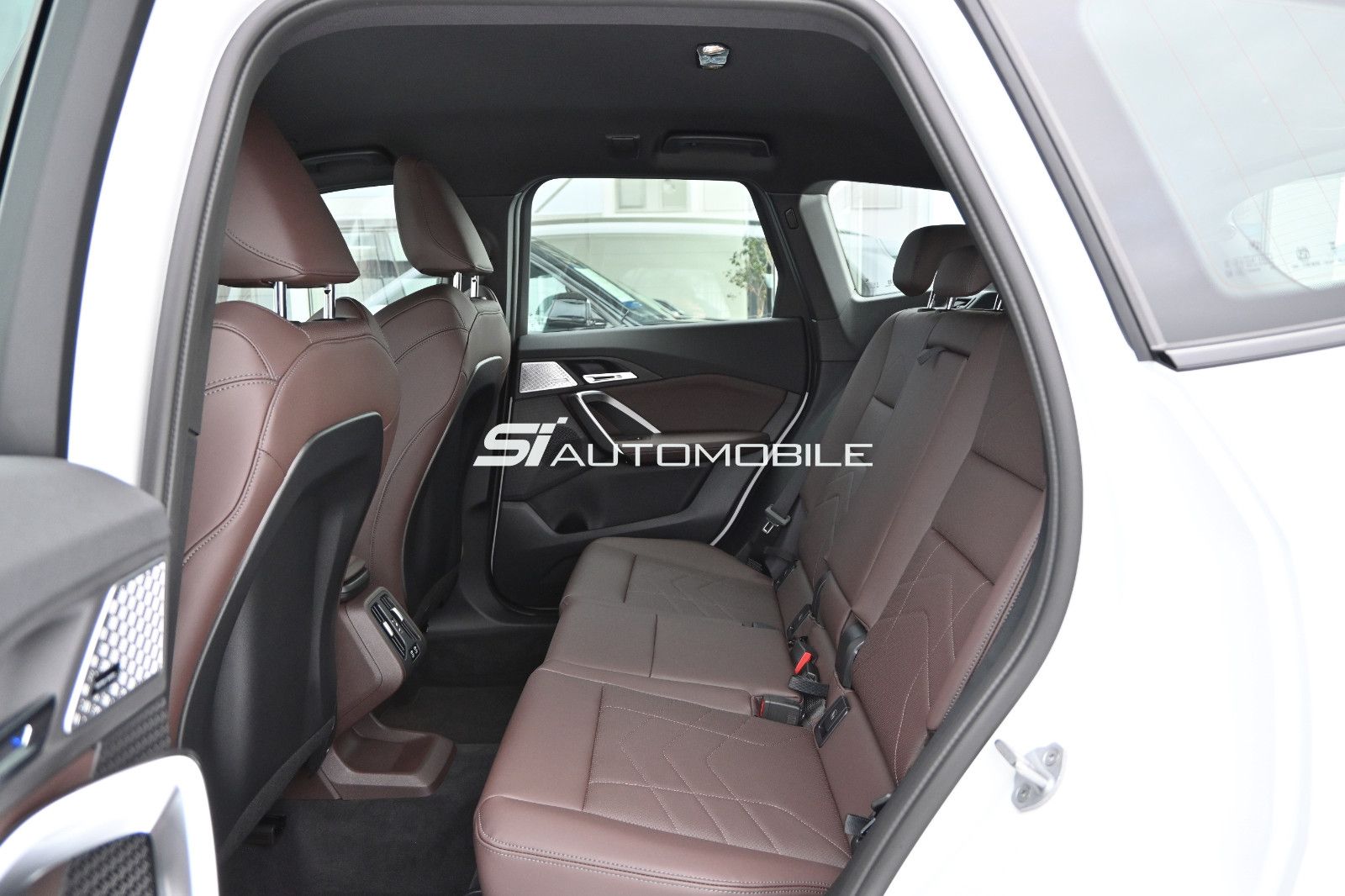 Fahrzeugabbildung BMW X1 xDrive23i M-Sport °ACC°AHK°360°MEMO°HARMAN°