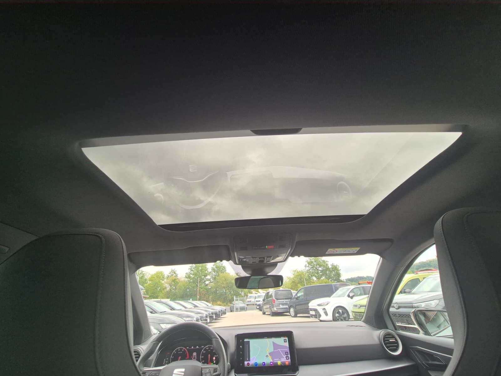 Fahrzeugabbildung SEAT Ibiza 1.5 TSI FR Black Edition*LED*ACC*KAM*PANO