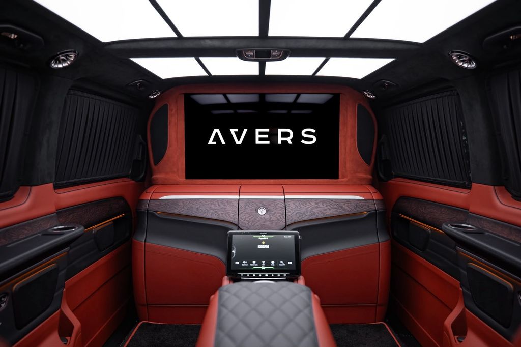 Image of Mercedes-Benz V 300