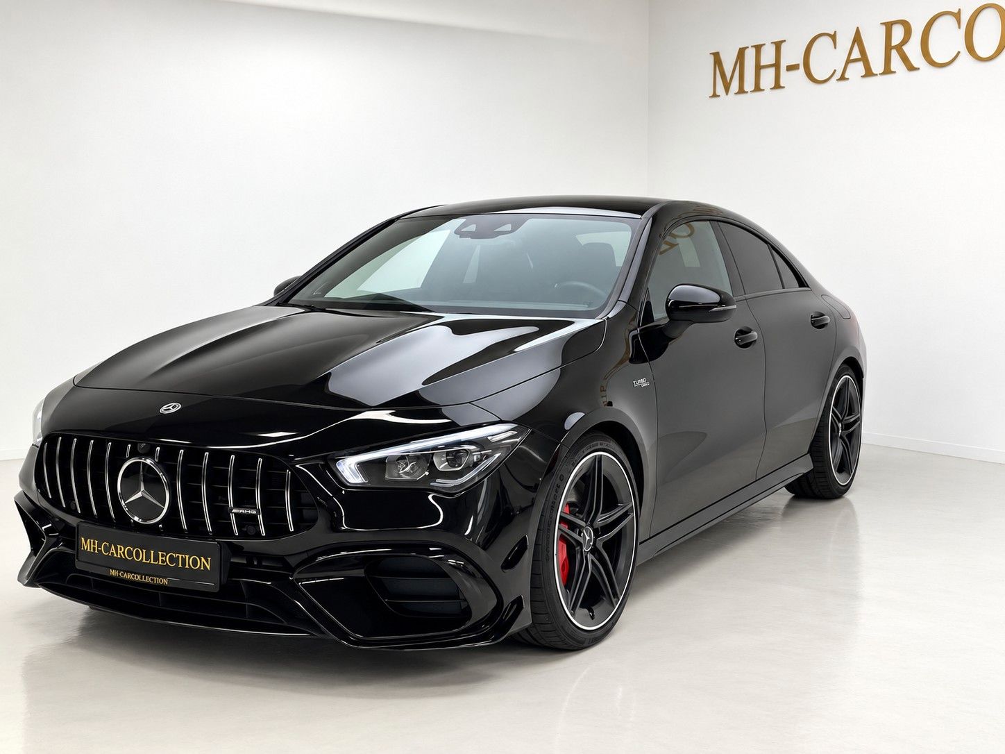 Mercedes-Benz CLA 45 S AMG AERO Drivers Pack Perfor-Abgas LED foto 3