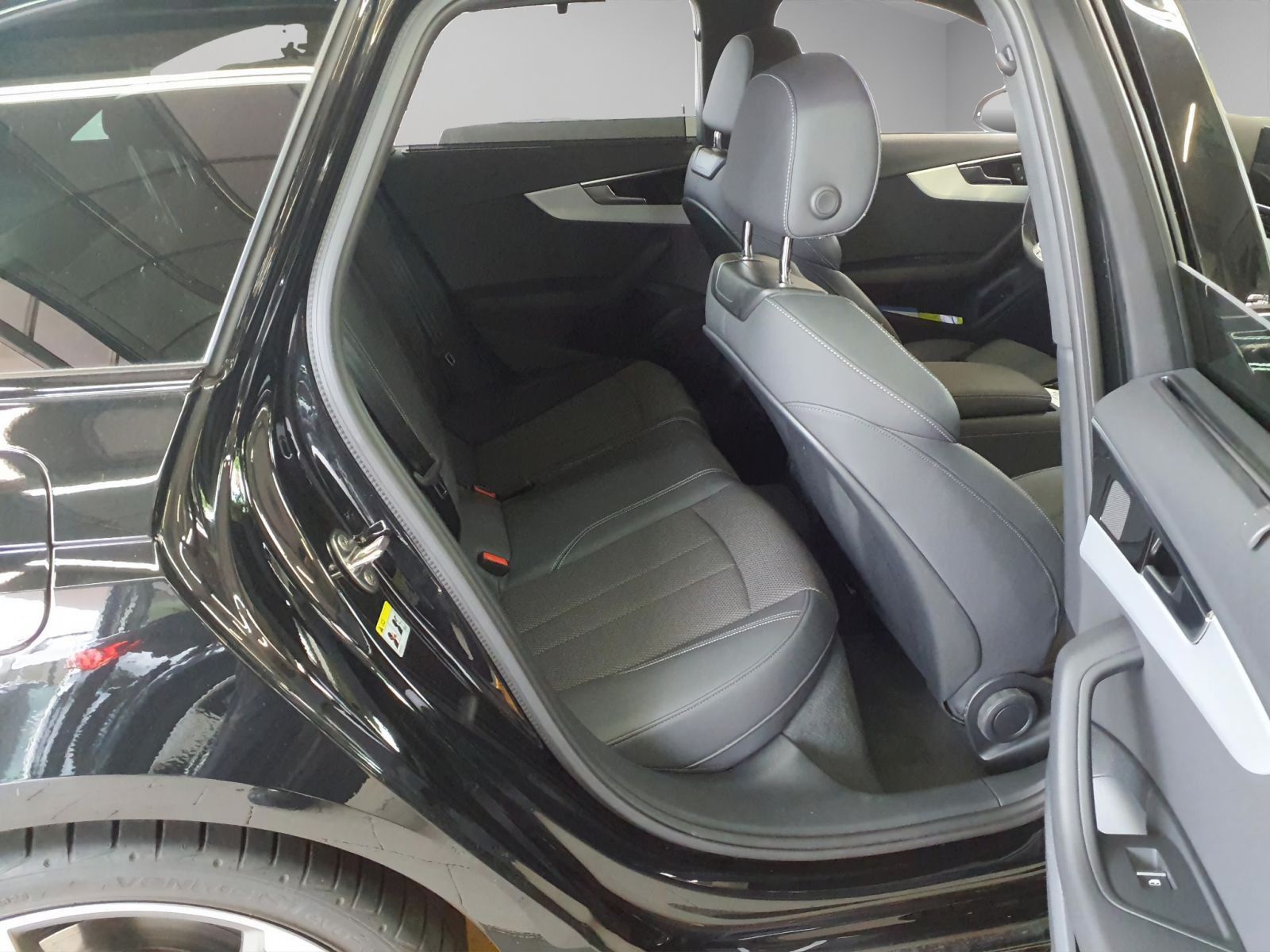 Audi A4 - Bild 8
