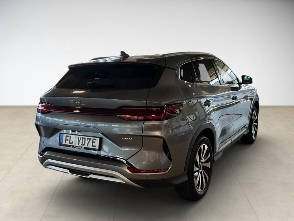 BYD SEAL U