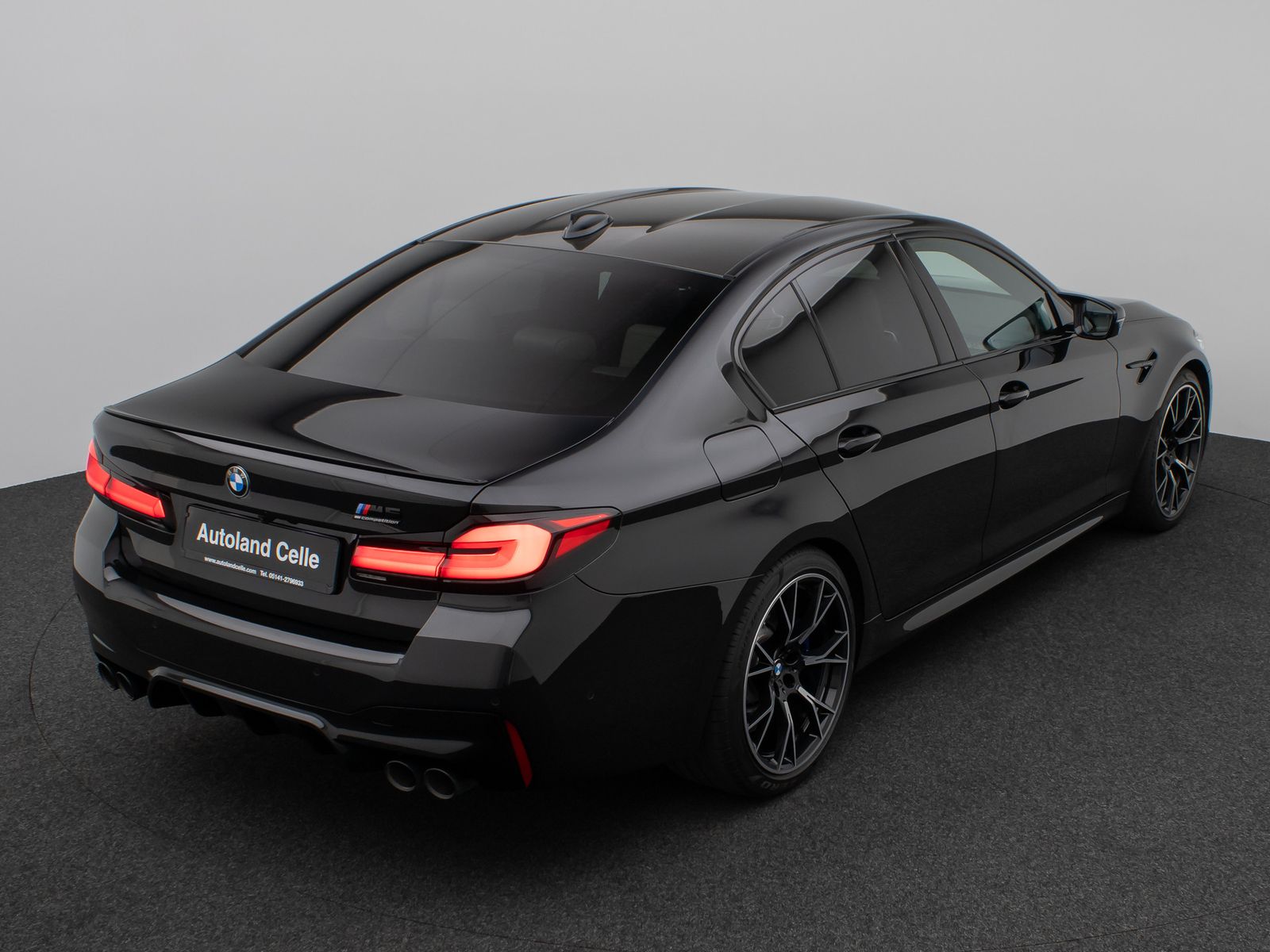 Fahrzeugabbildung BMW M5 Competition xD Kamera HUD DAB B&W SoftCL 20"