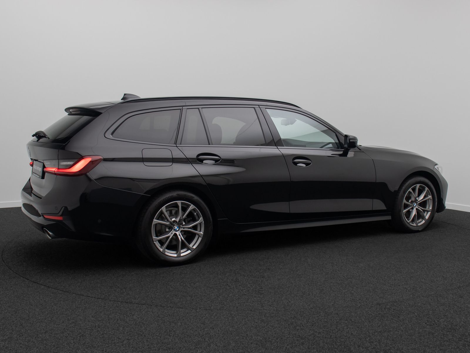 Fahrzeugabbildung BMW 320i Sport Line Laser DAB Kamera HiFi ACC Alarm