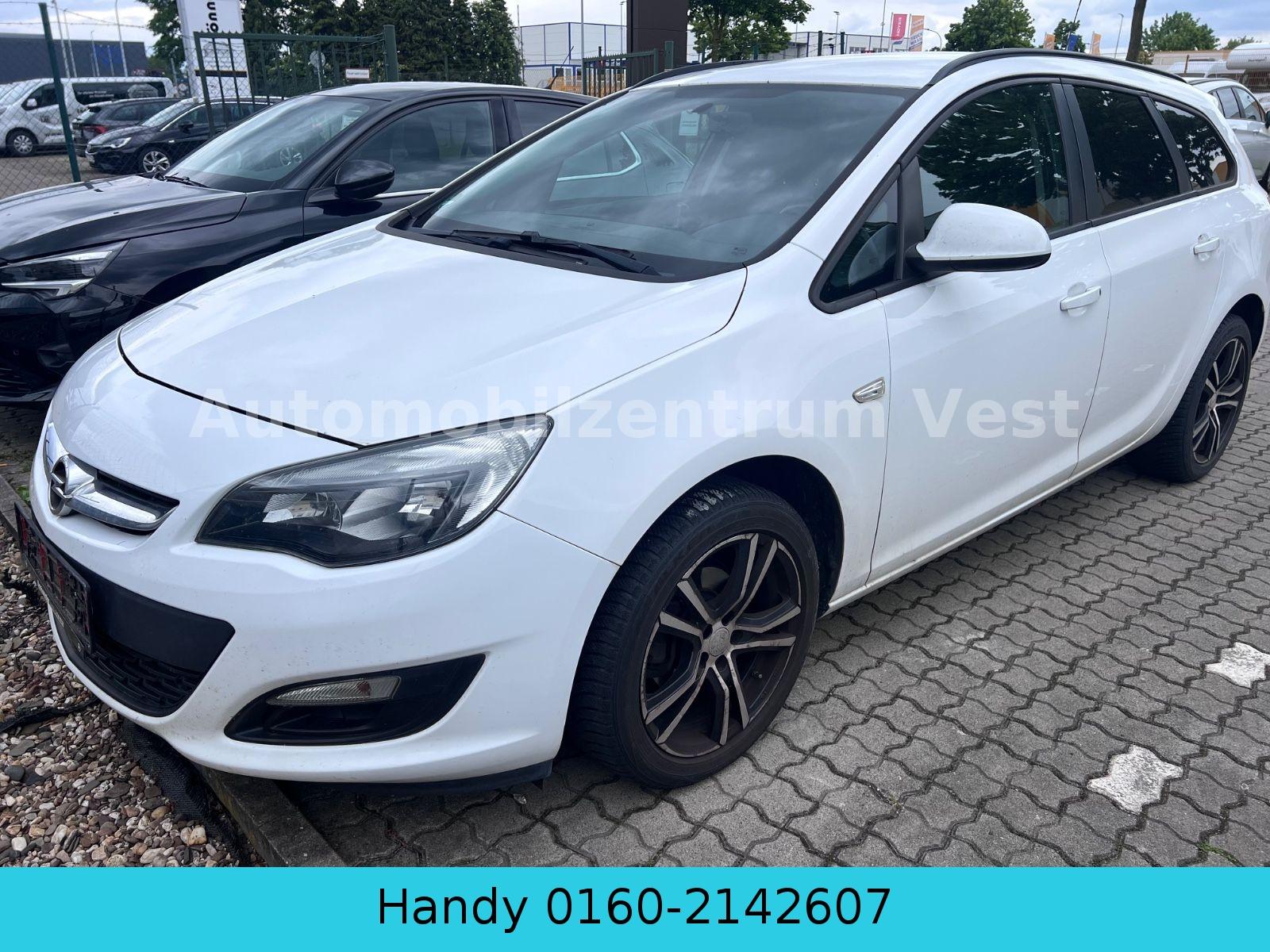 Opel Astra J Sports Tourer Style 1.4 Turbo