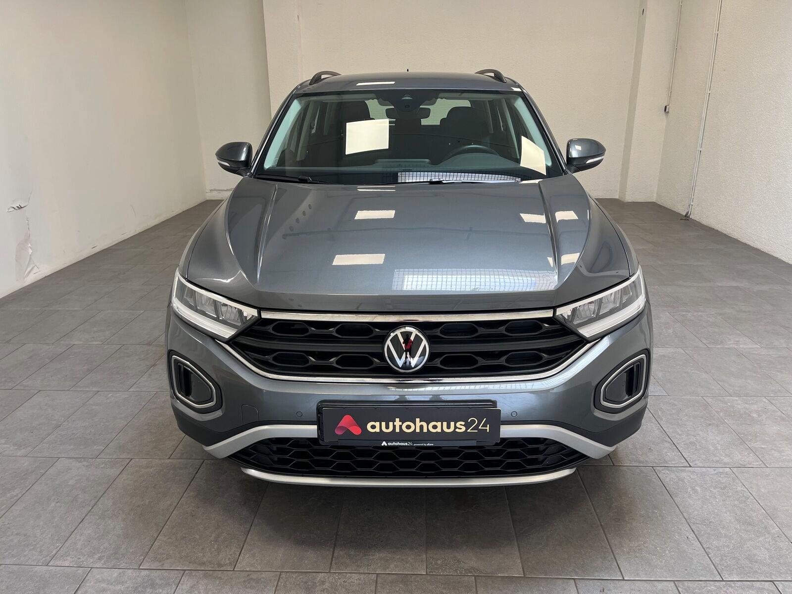 Volkswagen T-Roc 2.0 TDI Life Navi CAM LED Sitzhzg., миниатюра 2